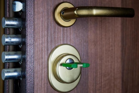 Serrurier &agrave; Vert-Saint-Denis : quels services pour votre s&eacute;curit&eacute; ?